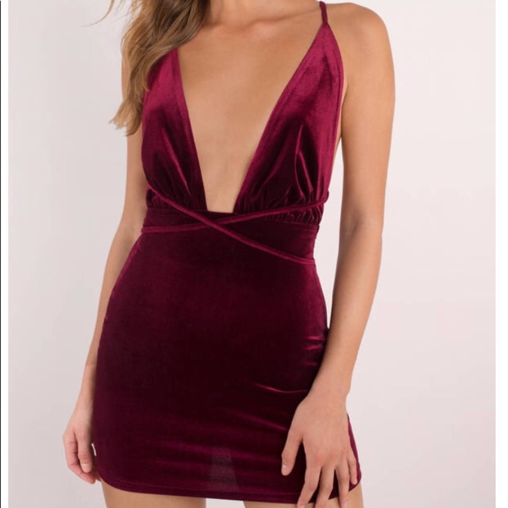 NEVER WORN Wine color Dress